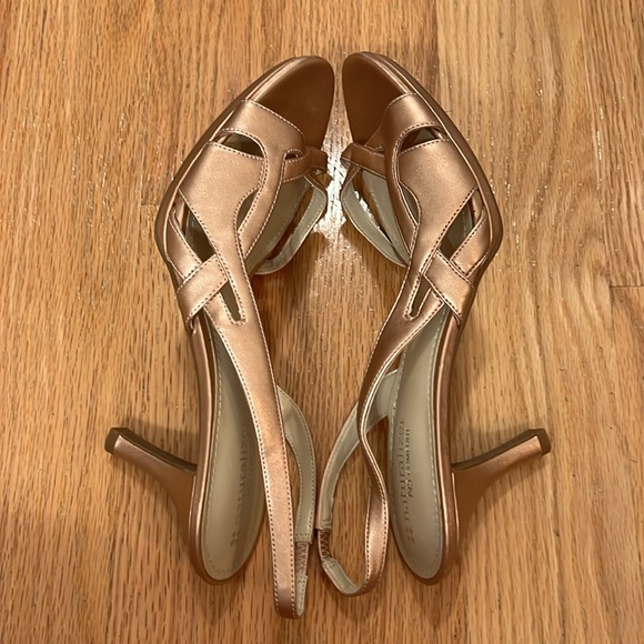 Naturalizer N5 Comfort Rose Gold 2in Heels - Picture 5 of 7
